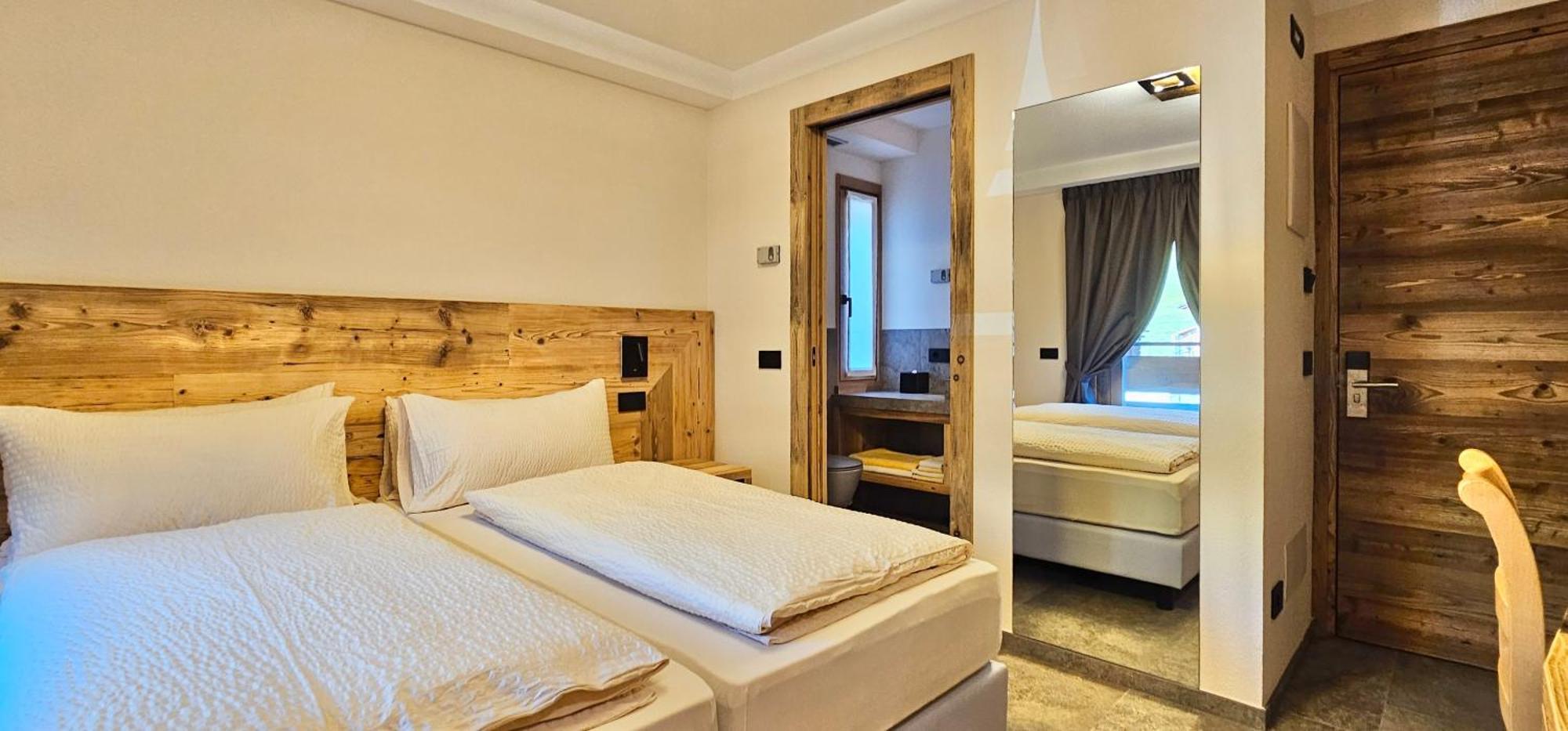 Albergo Alpenrose Лівіньо Екстер'єр фото
